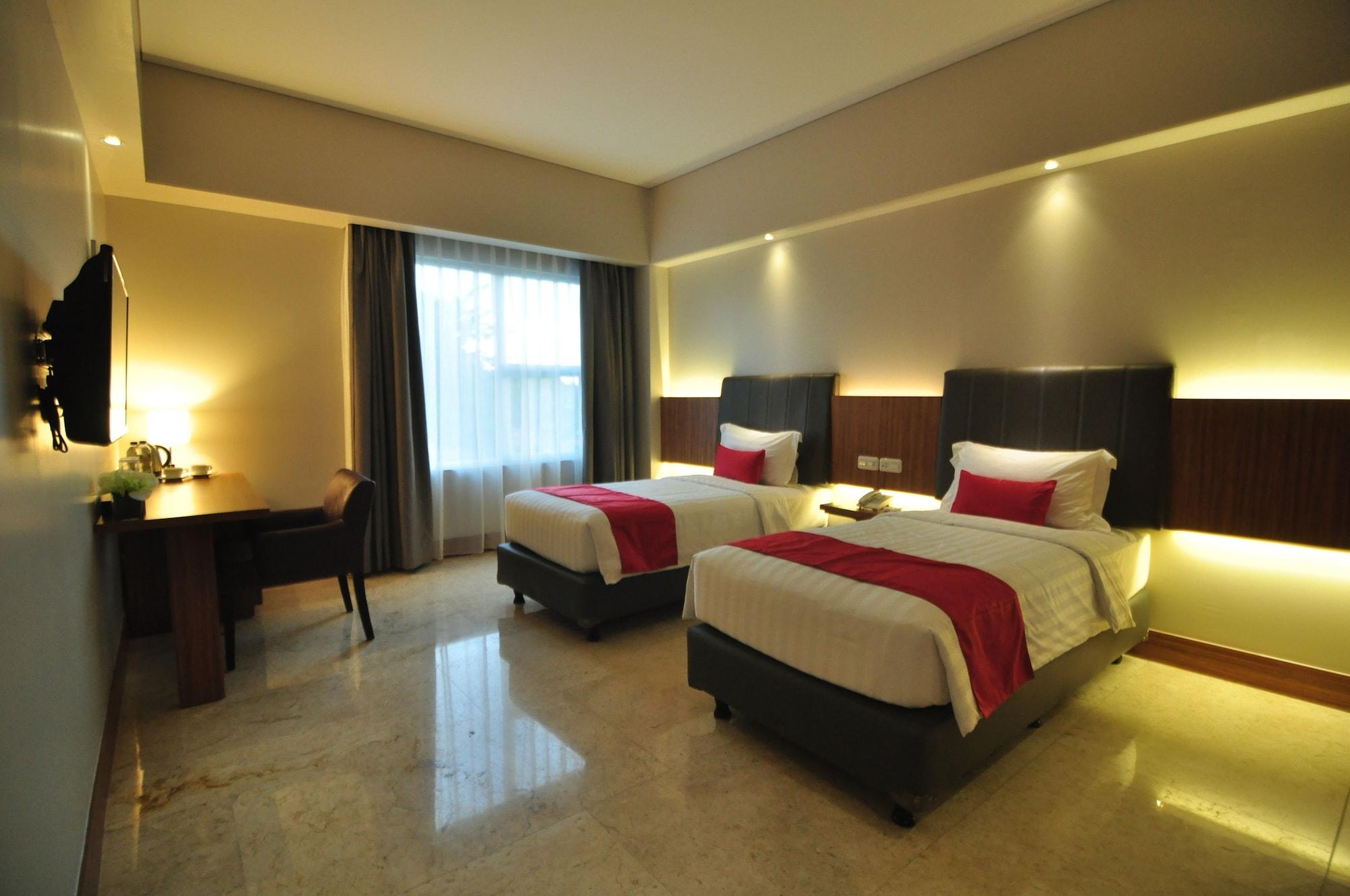 Demelia Hotel Макасар Экстерьер фото